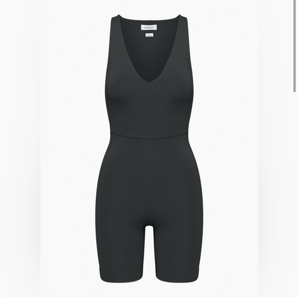 Babaton Aritzia Contour V-Neck Romper bodysuit XS - Picture 1 of 5